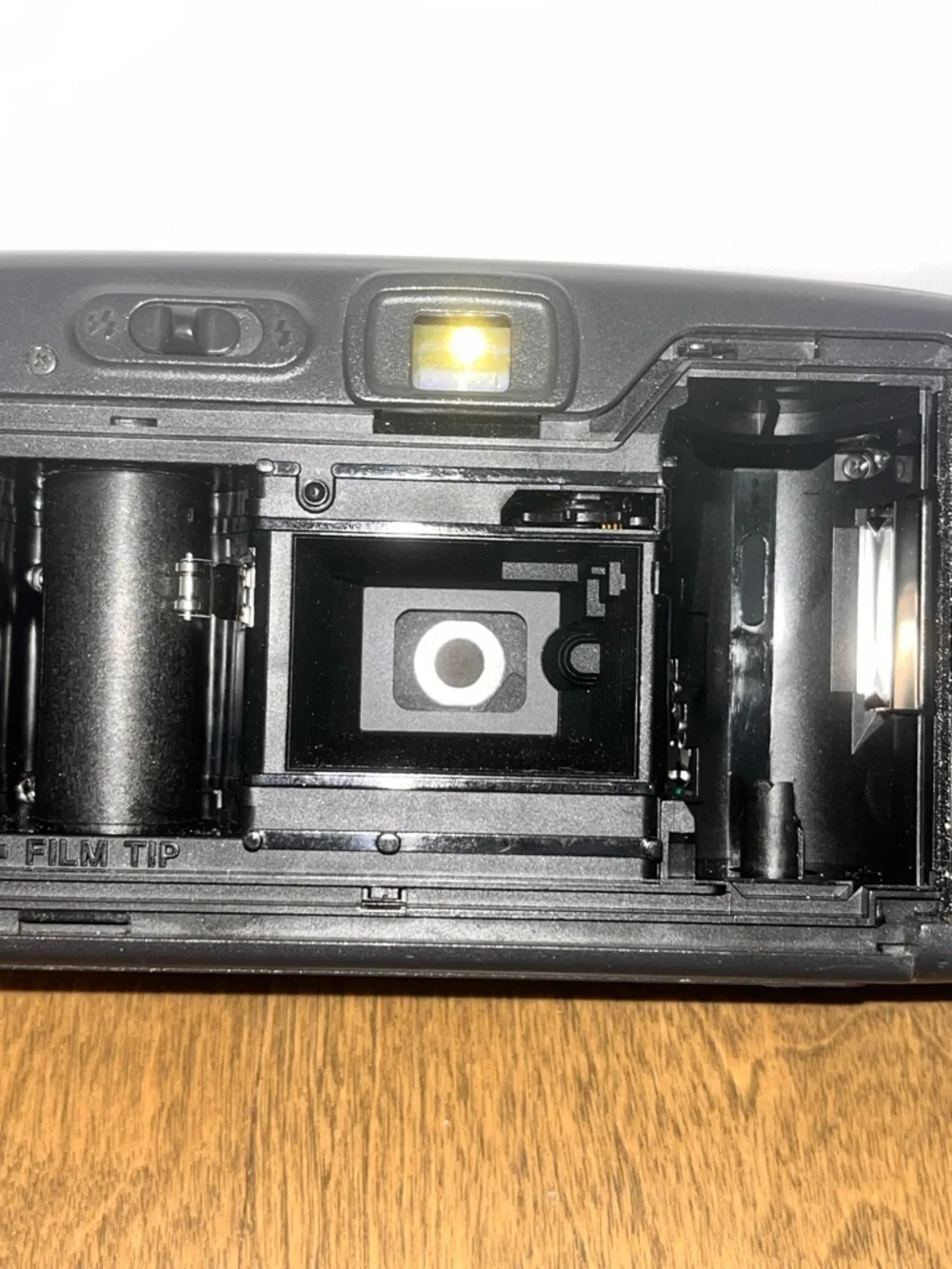 Minolta Freedom Autodate 35mm AF Point & Shoot Film Camera -